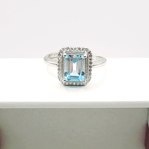 Natural Emerald Cut Sky Blue Topaz & Diamond 925 Sterling Silver Halo Ring - Picture 3 of 3